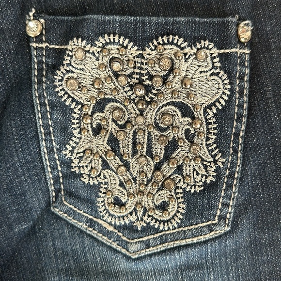 Seductions Skinny Blue Jeans - Picture 9 of 10